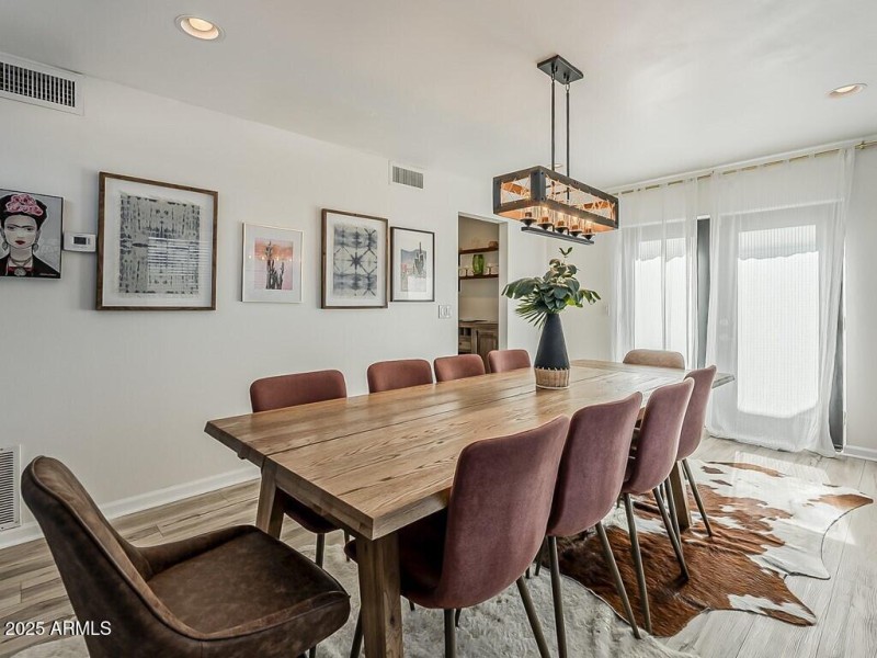 029_Formal Dining Area