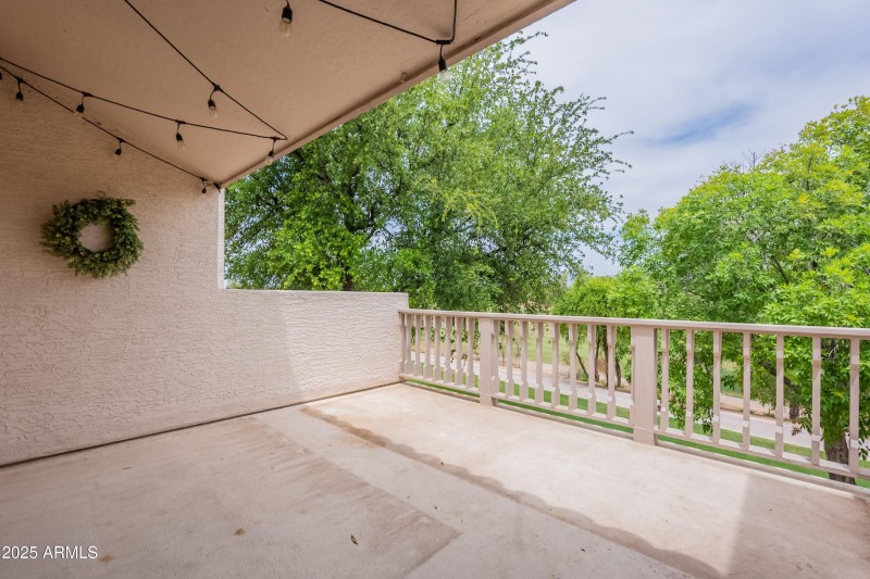 032_Exterior Patio -Golf course View
