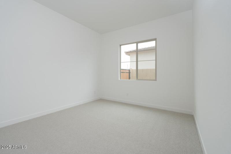 Tri Pointe Waterston Central 385 - Bedro