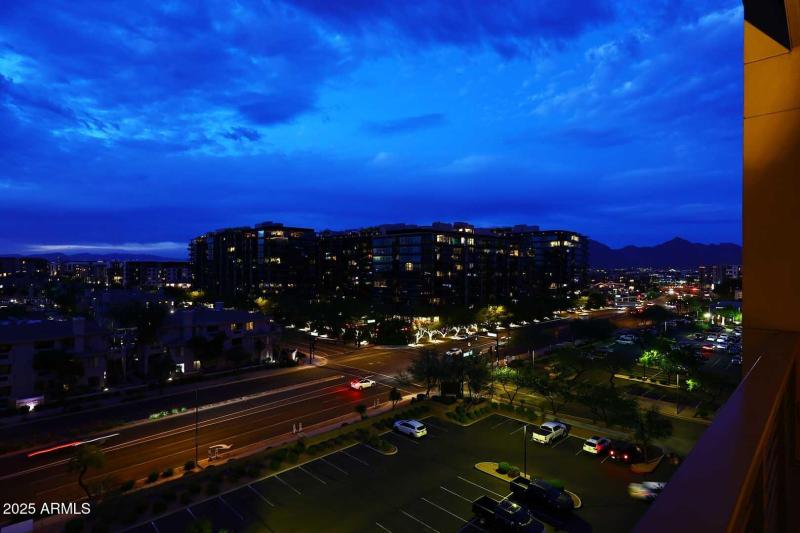 Covered Balcony-View3