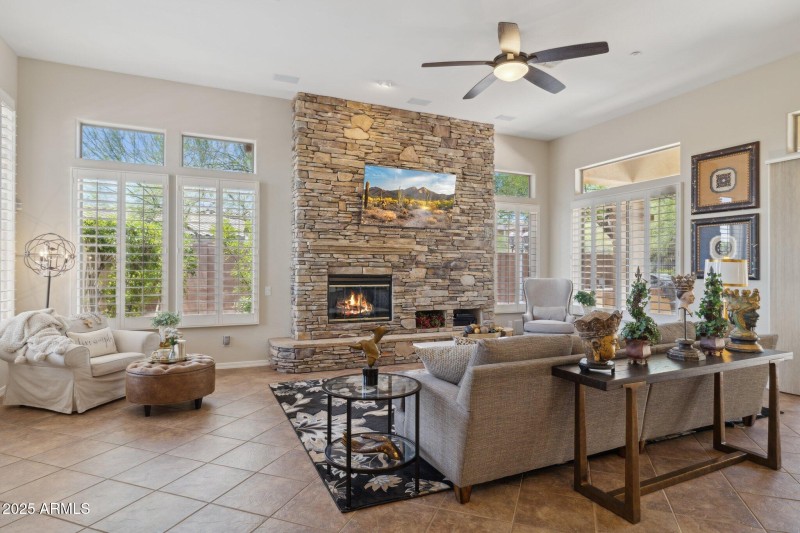 7-web-or-mls-1958-w-legends-way