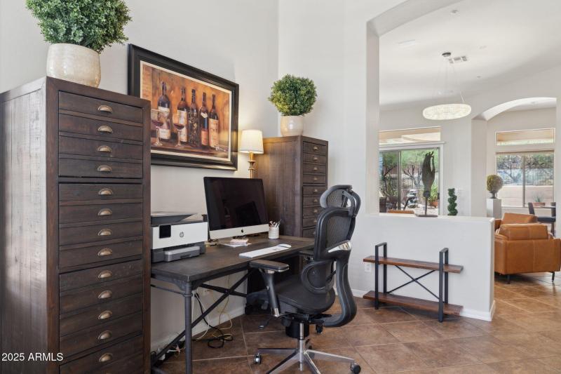 19-web-or-mls-1958-w-legends-way