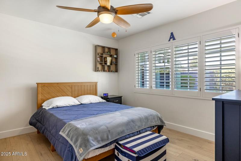 3308 N 51st St Phoenix - 328