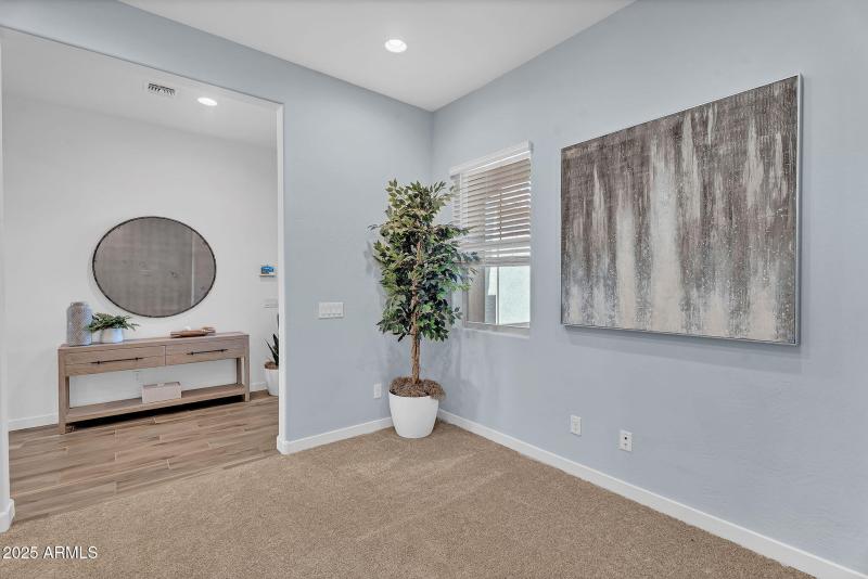 10-web-or-mls-21934 E lords Court-7