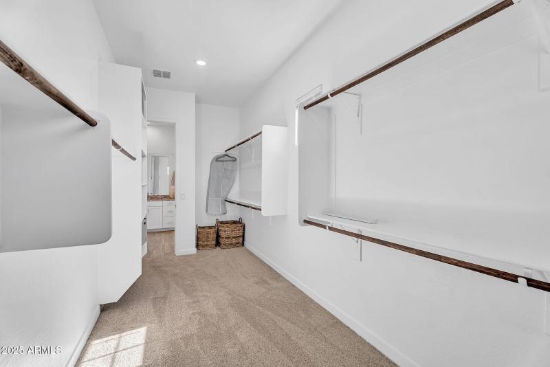 38-web-or-mls-21934 E lords Court-35