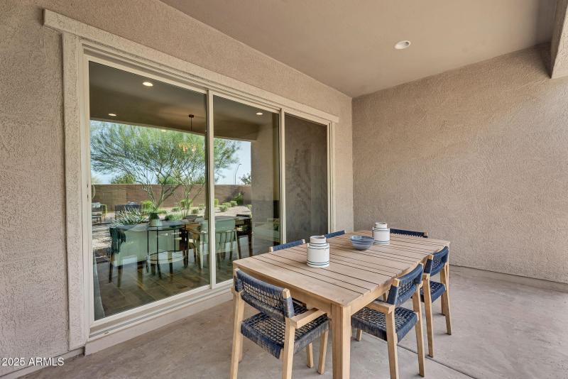 61-web-or-mls-21934 E lords Court-52