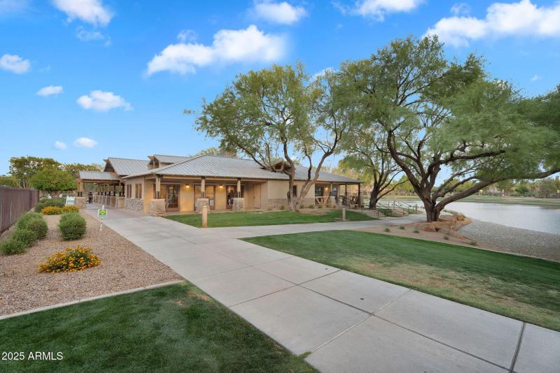 87-web-or-mls-4756 E Ironhorse Rd Commun