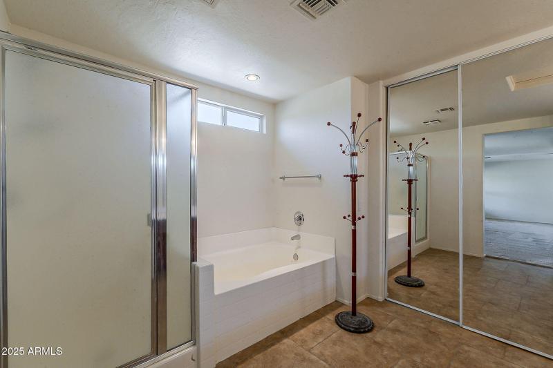 28-web-or-mls-Jade-28