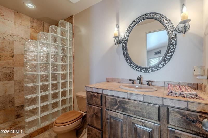 043_Bedroom 2 EnSuite