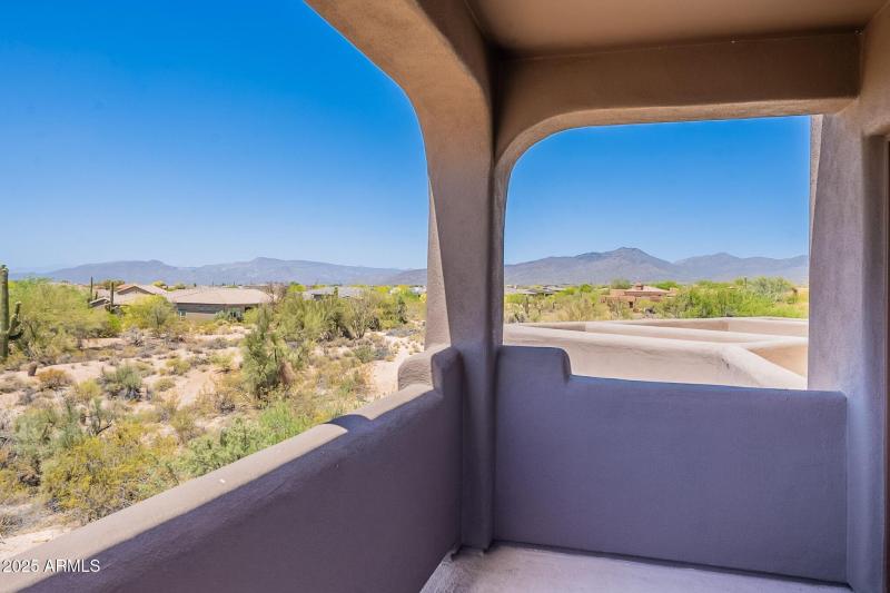 065_Gorgeous Views from Upper Deck