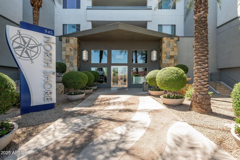 North Shore Condominiums