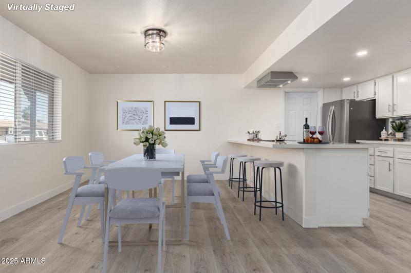 DINING ROOM VIRTUALLY STAGED