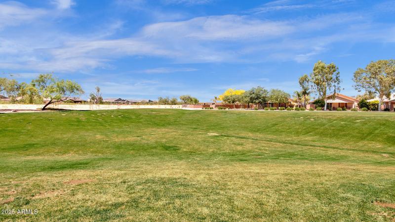 8-web-or-mls-22726-s-208th-st