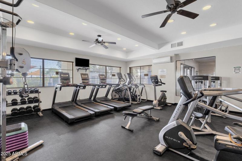 15-web-or-mls-22726-s-208th-st