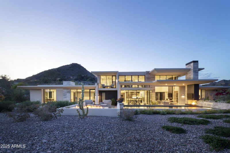 Dusk Rear Exterior 7213