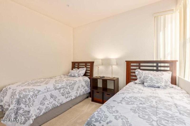 19777 N 76th St, Unit 3237