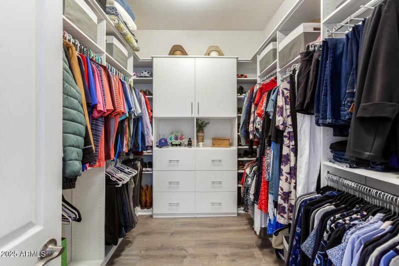 8127-Autumn-Vista-21