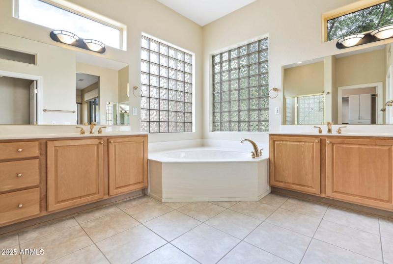 14-web-or-mls-P1200574