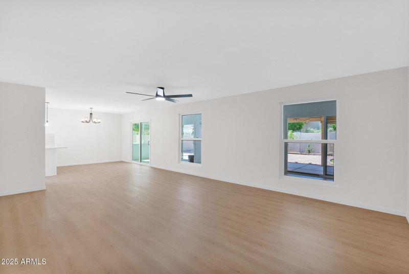 14-web-or-mls-P1211331