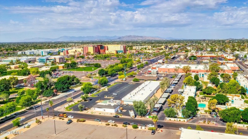 1840 W Southern Avenue