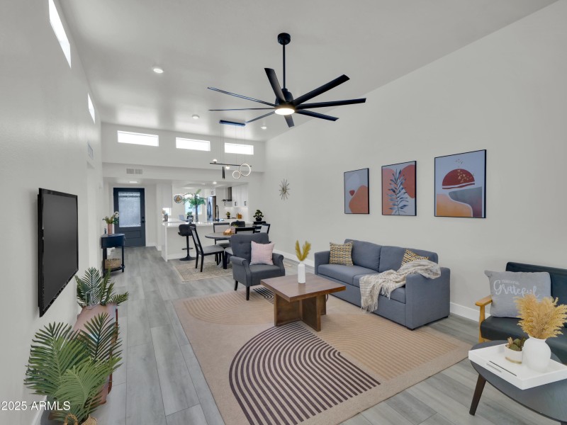 16-3401 N 37th Drive RESHOOT-16