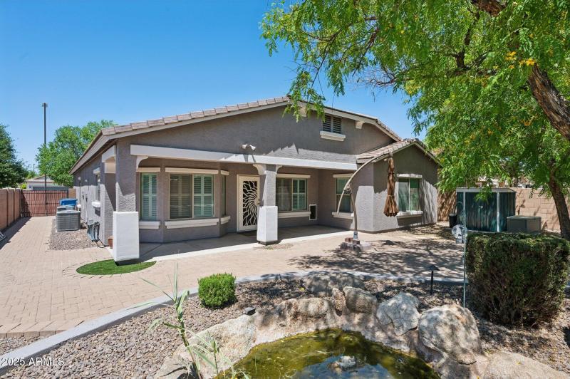 36-web-or-mls-2957-e-melrose-st