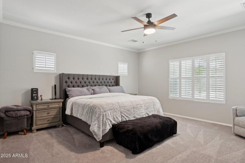 16-web-or-mls-2957-e-melrose-st