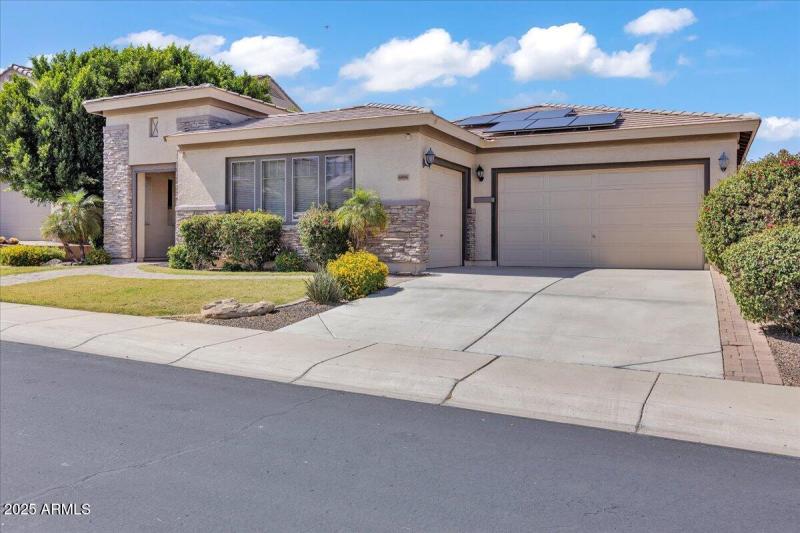 48-6886_W_Mazatal_Dr33