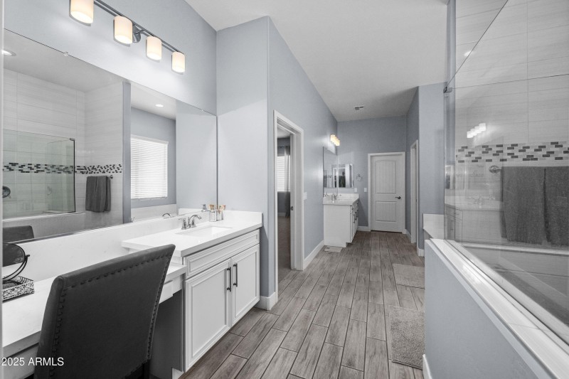 28-30639-N-Dorado-Ct-27