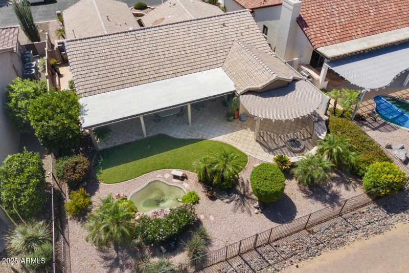 Great views of backyard