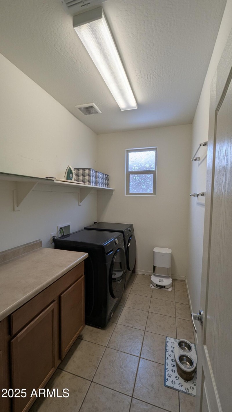 PXL_20250518_185835960.MP