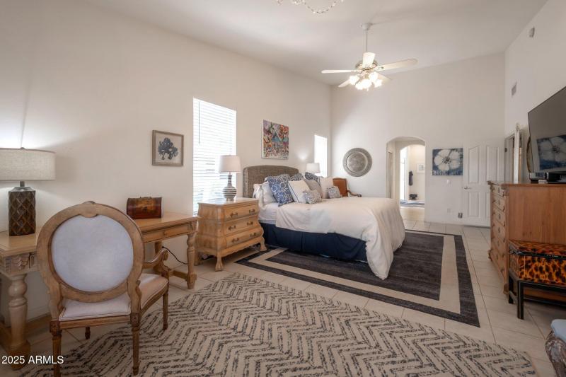 7-web-or-mls-Qp-9929