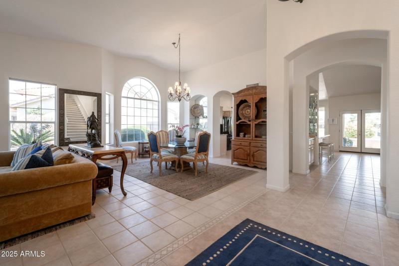 14-web-or-mls-Qp-9949