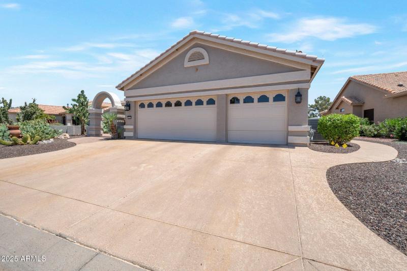 30-web-or-mls-Qp-9996