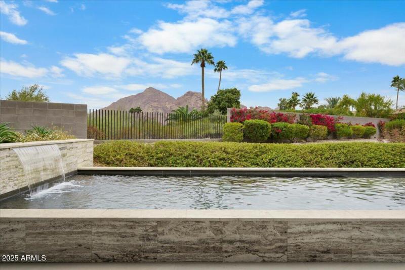 Stunning Pool w/Views