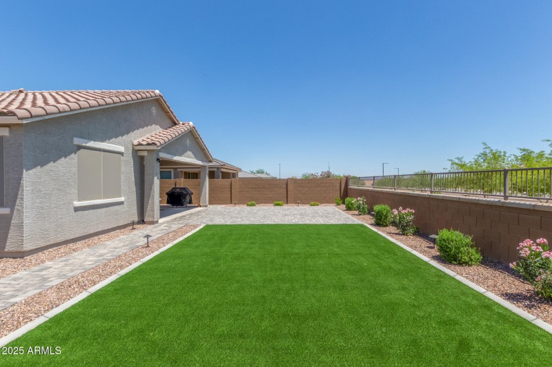 Backyard with Viewfence