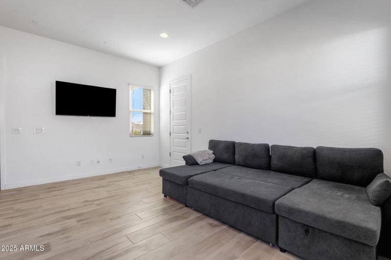 38-web-or-mls-3885-kenley-ln