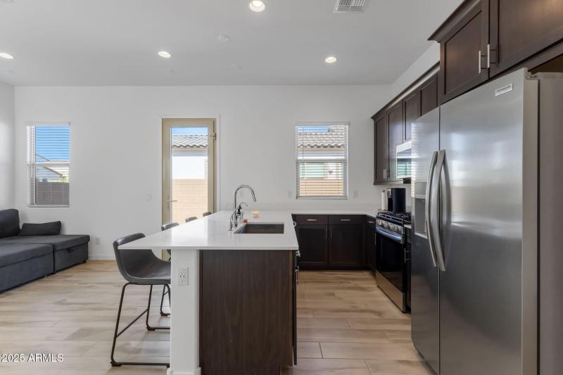 41-web-or-mls-3885-kenley-ln