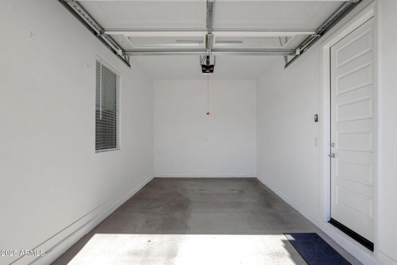 46-web-or-mls-3885-kenley-ln