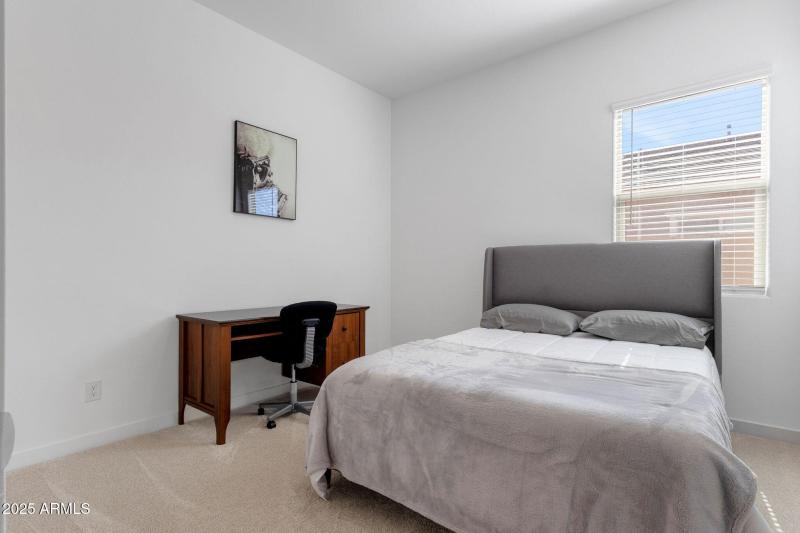 24-web-or-mls-3885-kenley-ln