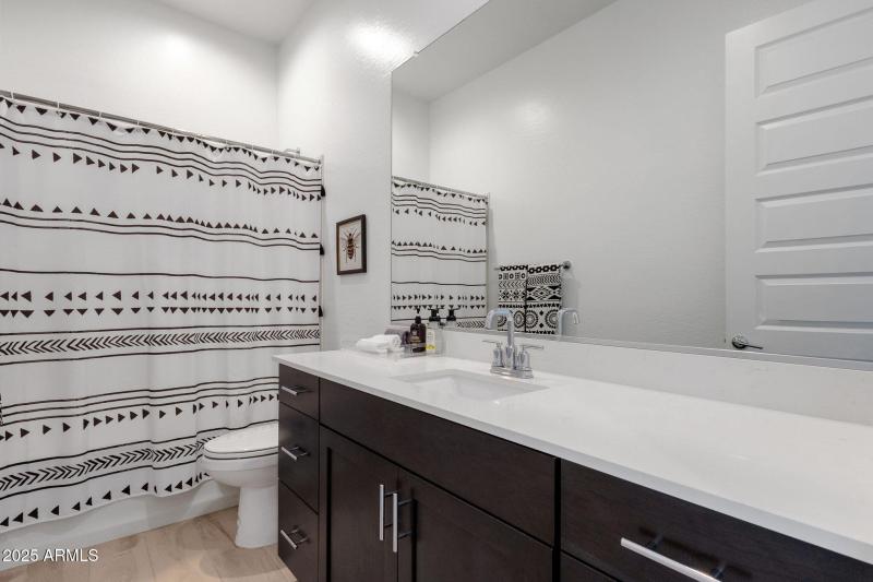 26-web-or-mls-3885-kenley-ln