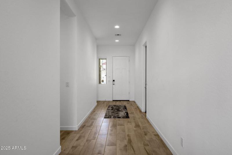 6-web-or-mls-3885-kenley-ln