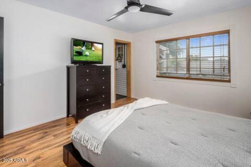 1235986a-7390-4bd3-a720-d5870b413db8