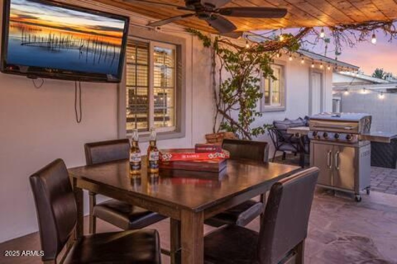 c7bb4ae3-6952-4070-af2a-7bc633b3b6ad