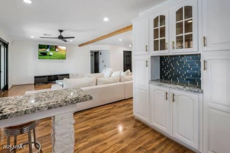 c2607284-29e5-4be1-b65a-e2823021fd8f