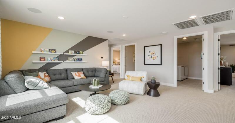 camelback-floor-plan-loft-bedroom-view-w