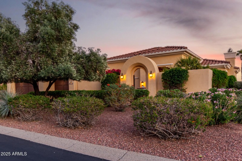 Arched Entry to Courtyard