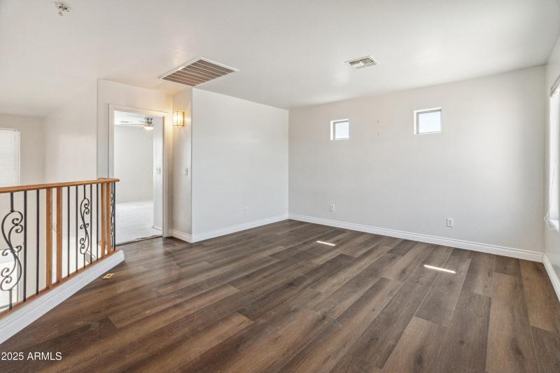 15985 W Bartlett Ave-23