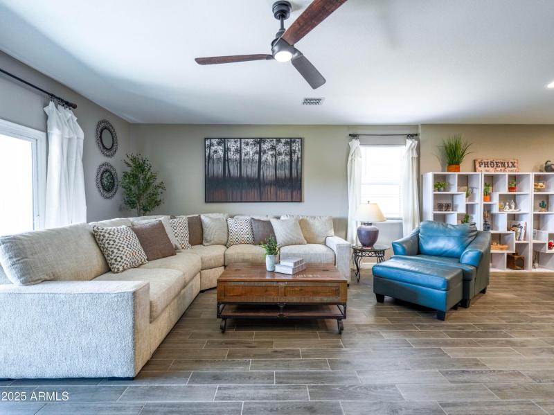 Aleutian Dr_Great Room