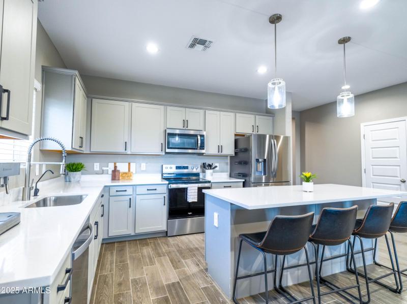 Aleutian Dr_Open Concept in Great Room